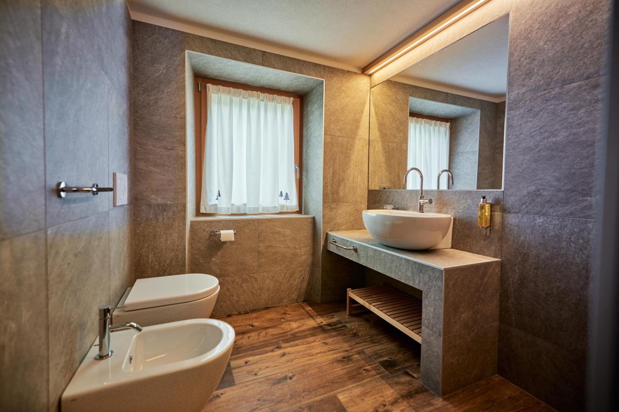 Hotel Vallechiara Бормио Экстерьер фото