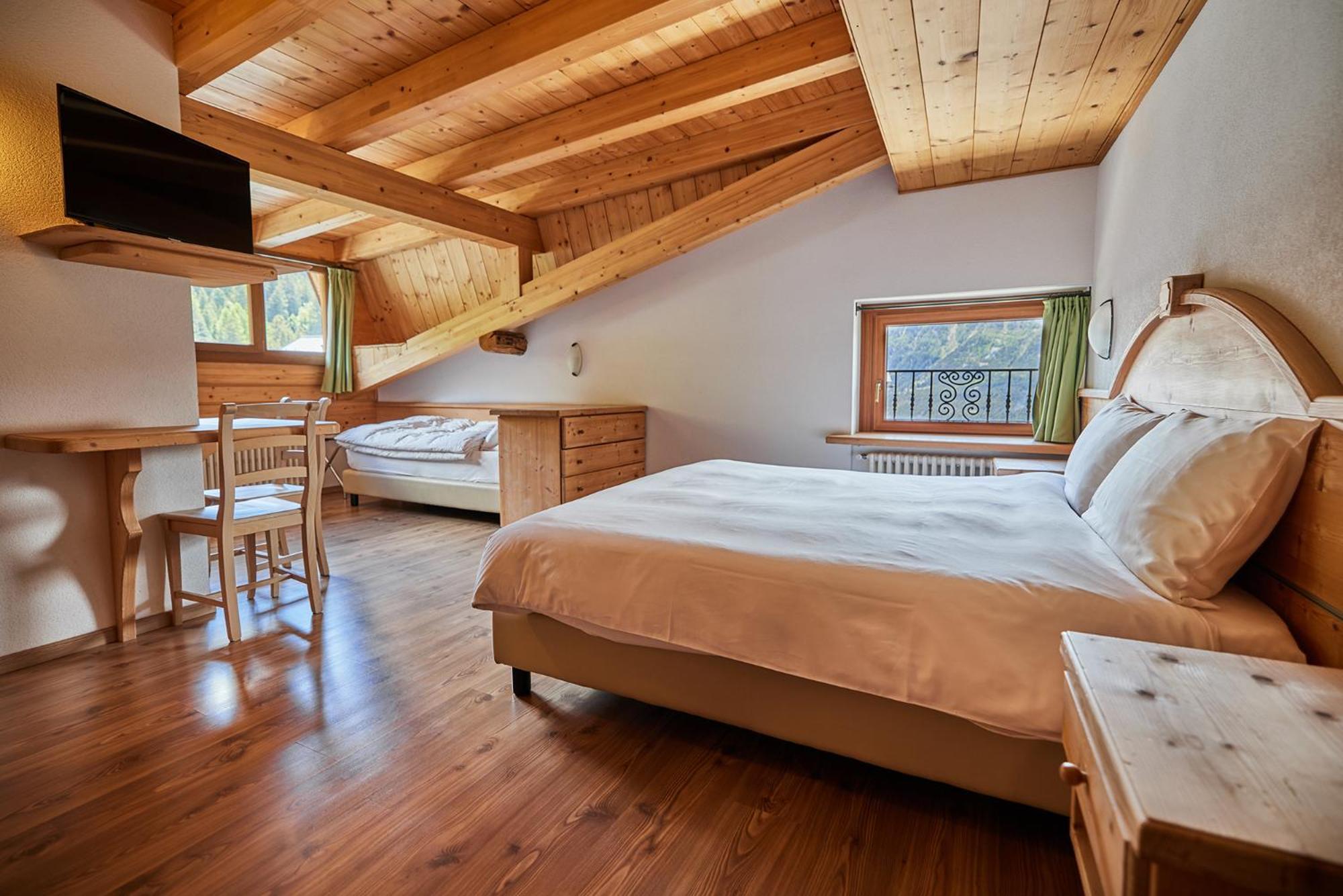 Hotel Vallechiara Бормио Экстерьер фото