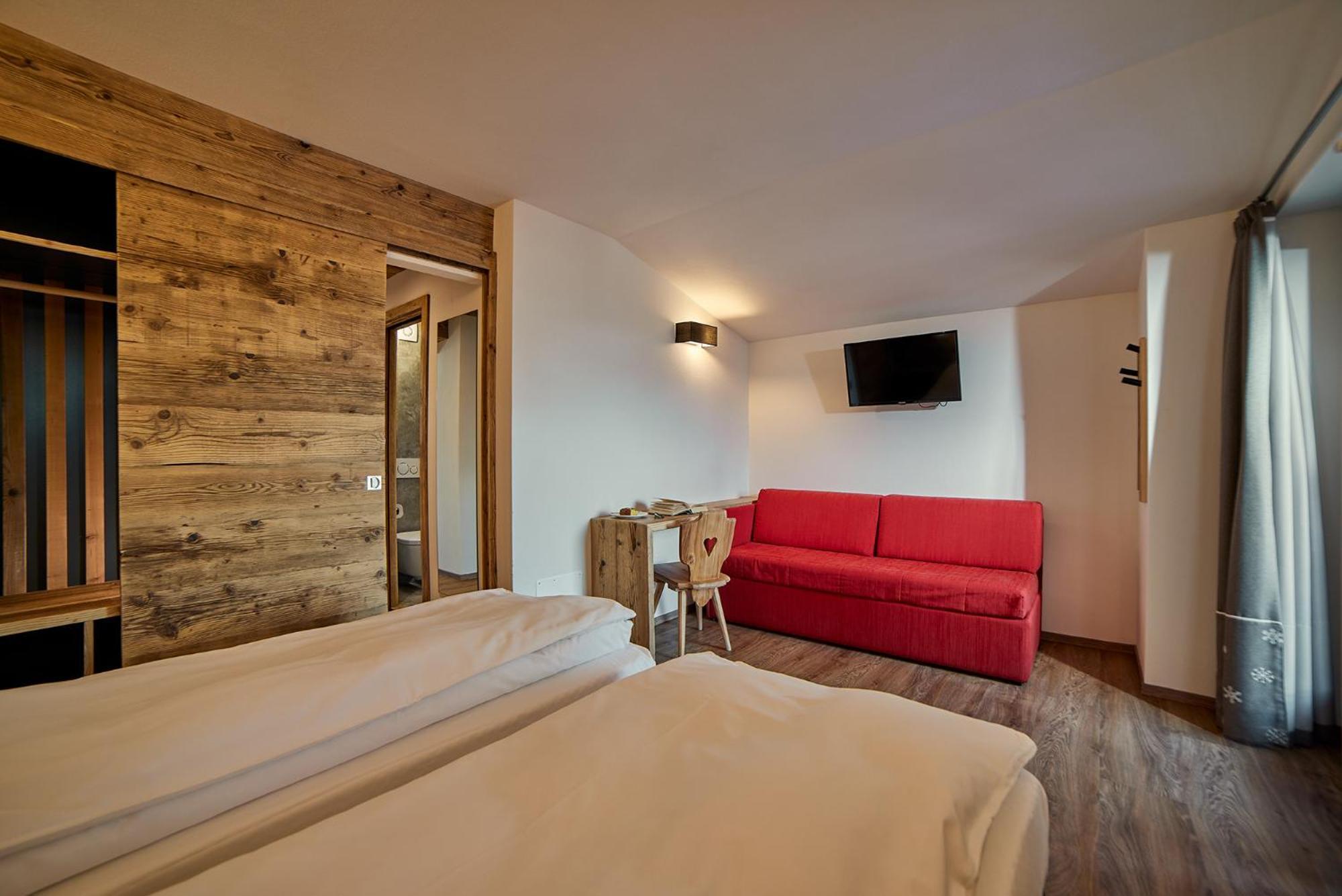 Hotel Vallechiara Бормио Экстерьер фото