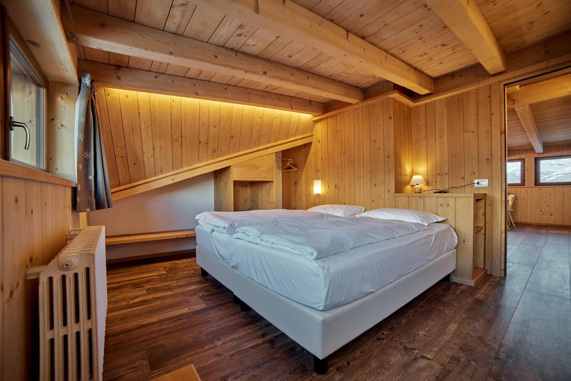 Hotel Vallechiara Бормио Экстерьер фото