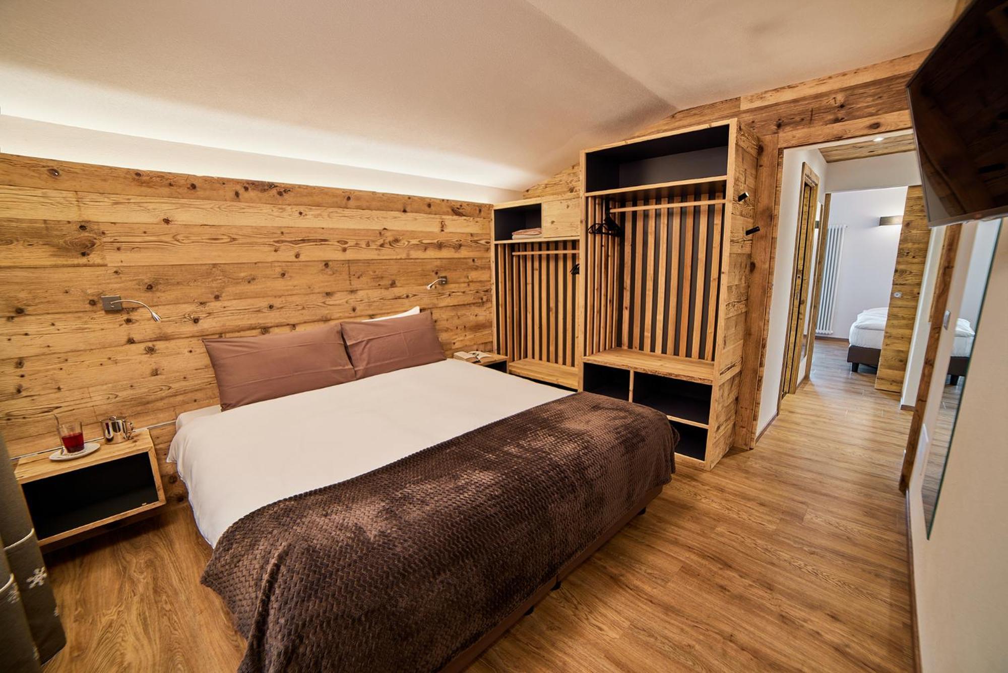 Hotel Vallechiara Бормио Экстерьер фото
