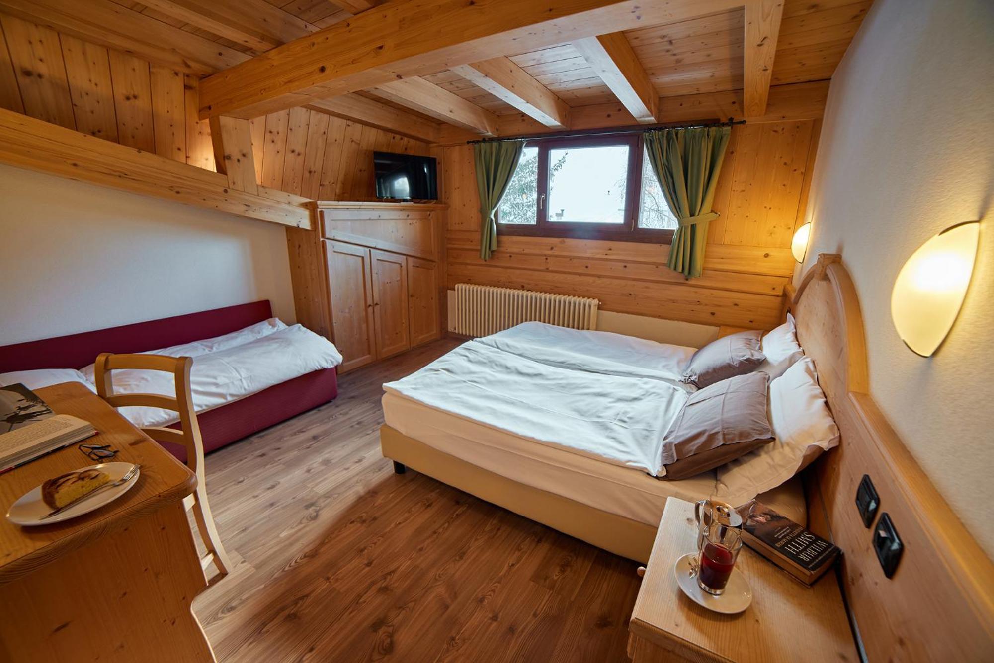 Hotel Vallechiara Бормио Экстерьер фото